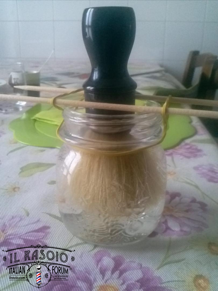 Sostegno pennello