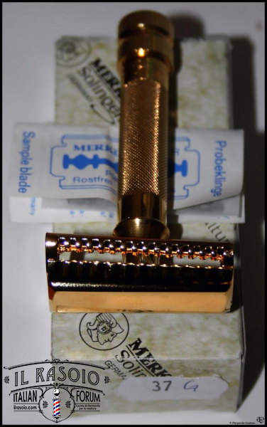 Postino20140327 Merkur 37G Slant