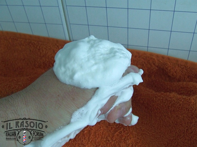 Schiuma FigaroP160-4