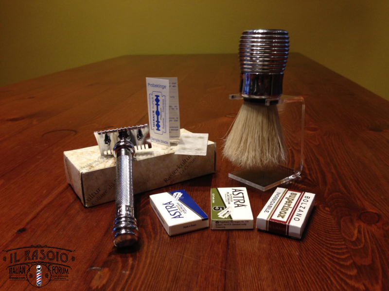 Rasoio Merkur Pennello Omega