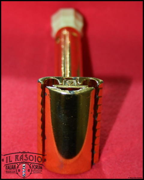 Merkur Progress Gold Ivory