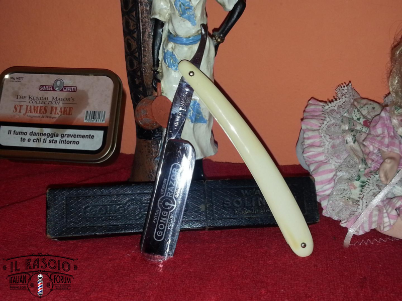 Gong Razor 2633 Wald