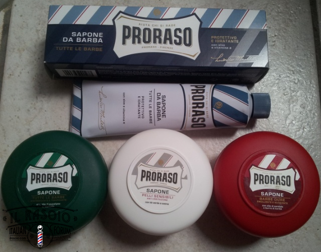 Proraso blu e Italia