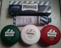 Proraso blu e Italia