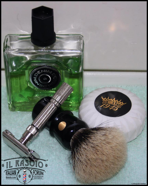 SOTD20140621 SV1945