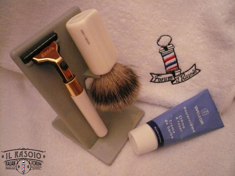 Schick Pivot Koh-I-Noor