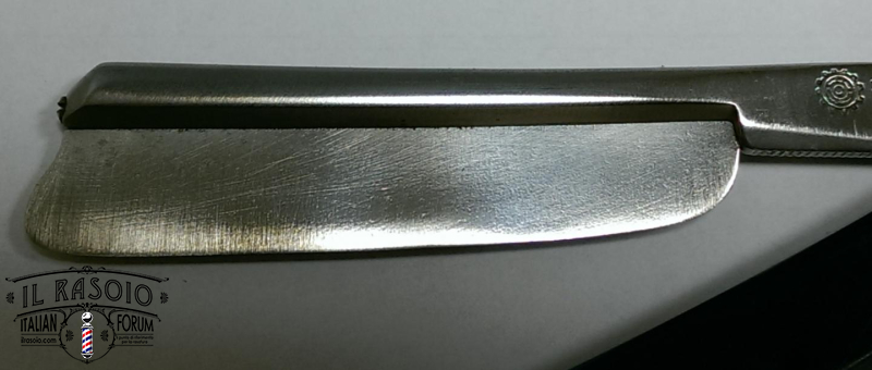 Straight Razor BEAUJEU AINE Frameback razor 02