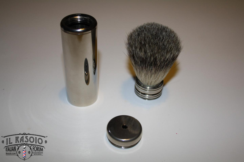 travelbrush 001