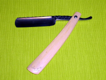 Mastro Livi Pinin manicato in bosso - recto