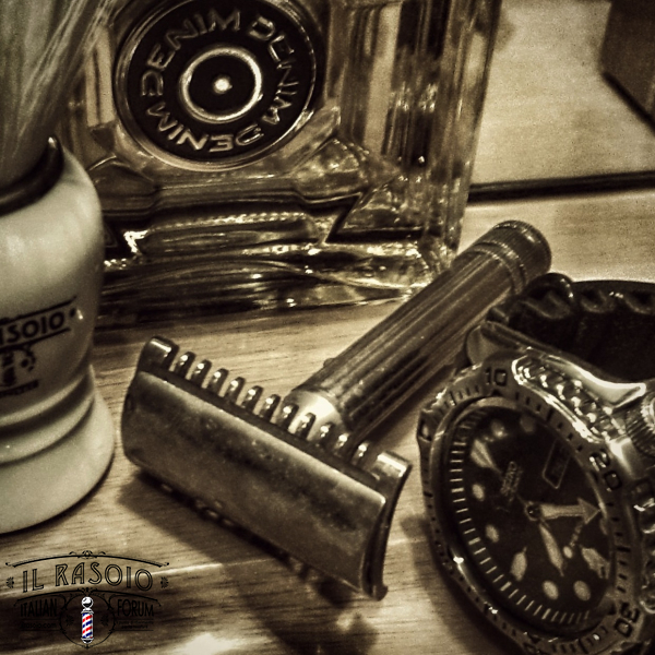 23102014 SOTD GUN