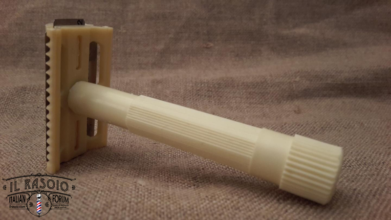 clone White plastic Tech 1940
