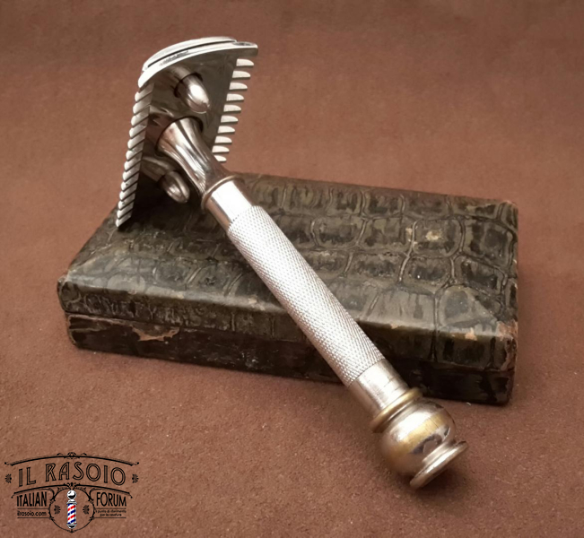 Gillette Old type canadese