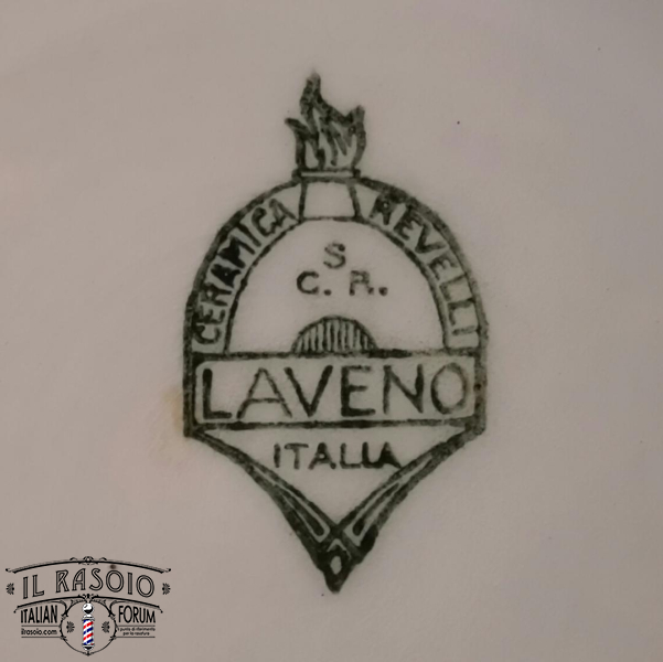 tazza da sapone / Ceramica Revelli di Laveno.