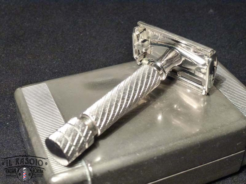 Gillette Aristocrat (made in England) 4