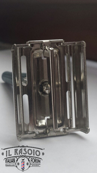 Gillette Slim Twist