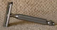 Gillette TECH 01 Full Front