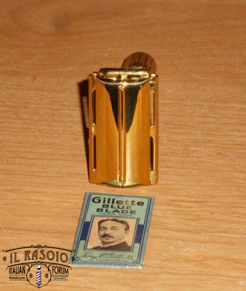 Gillette “Fatboy” gold 3