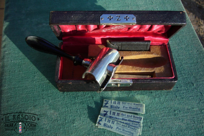 Zinn razor b