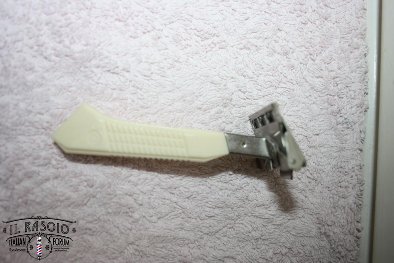 GEM FeatherWeight