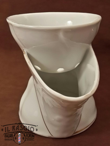 scuttle