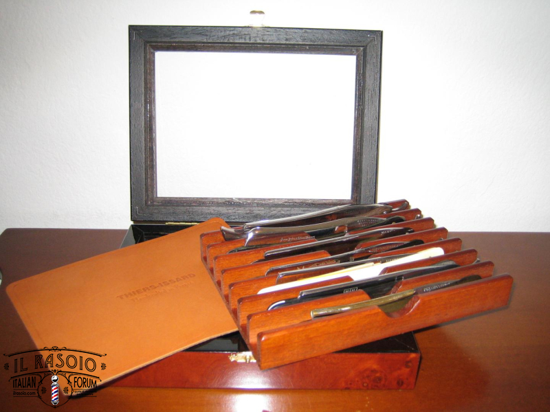 2 7 Razors Display Box TI