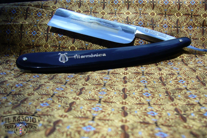 Filarmonica 14 sello oro b