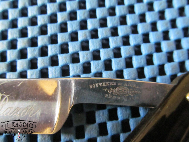 Razor 3