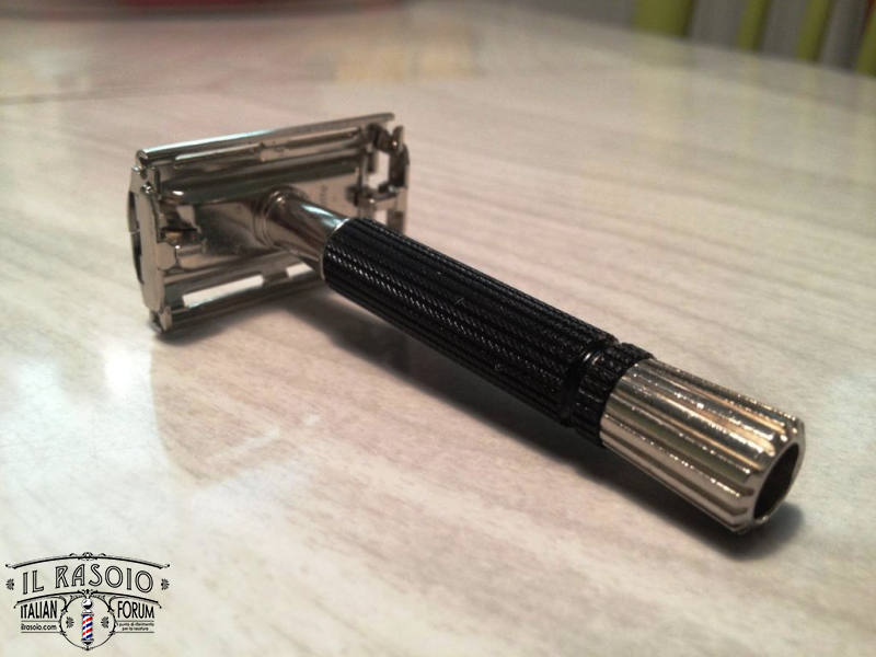Gillette Super Speed Black Handle 1973 T1