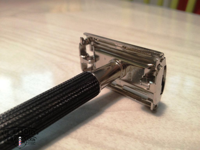 Gillette Super Speed Black Handle 1973 T1