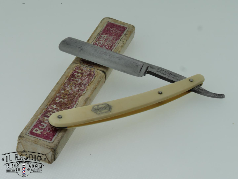 Bambola205b