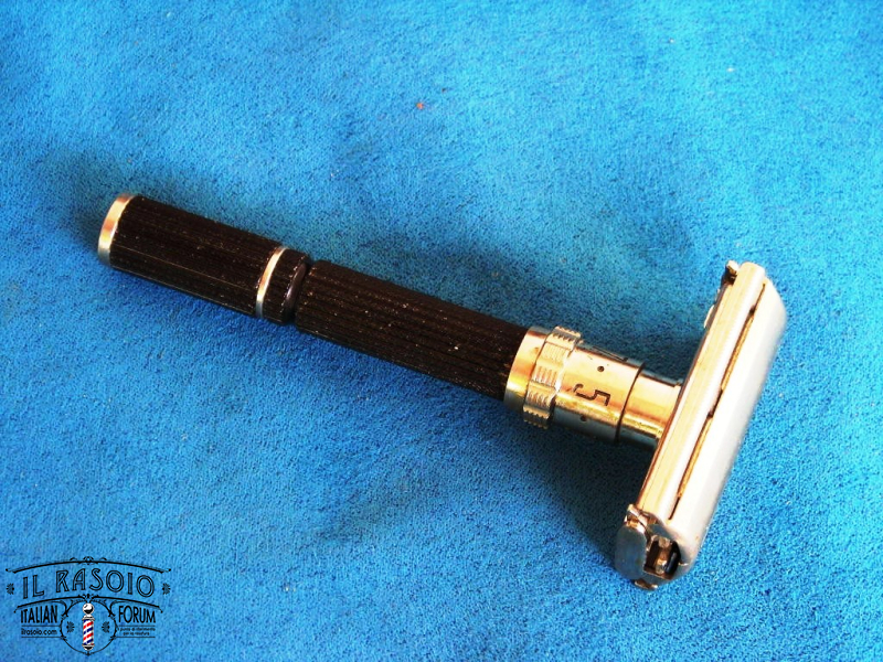 Gillette Adjustable 1971RR Black Beauty