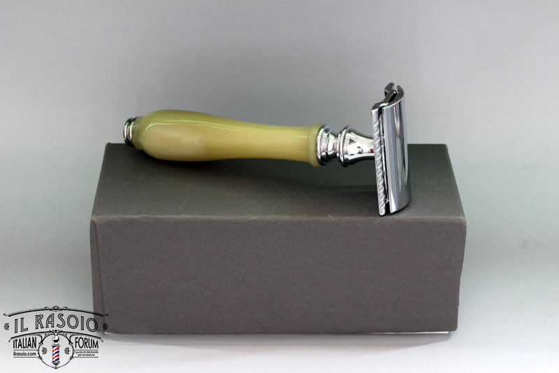 VIGSHAVING DERZ05YG-2
