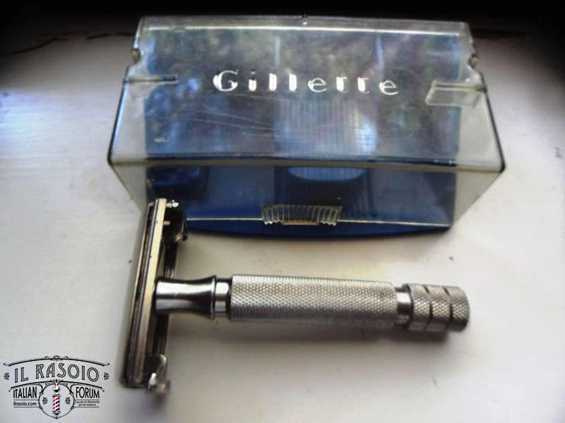 Gillette Rocket 1953 HD 70g