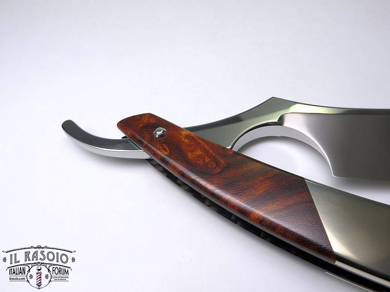 Koraat Knives