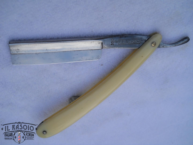 feather 330