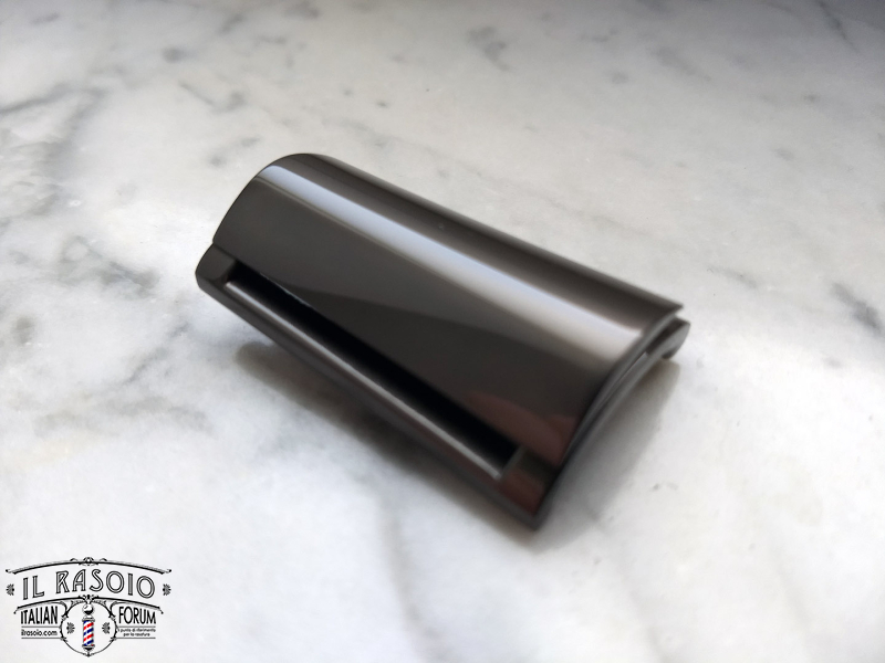 Slant Maggard Razors 01