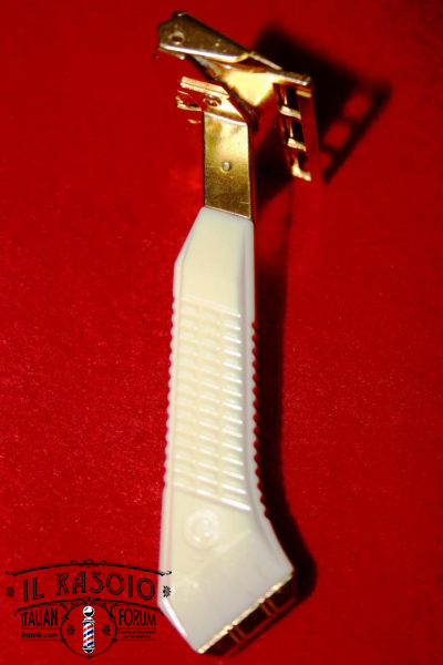 GEM Feather Weight Gold Tip