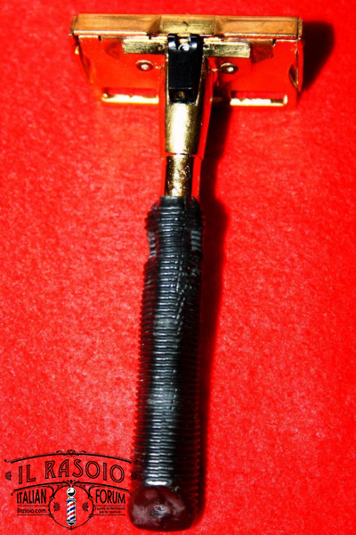 GEM Push Button Gold