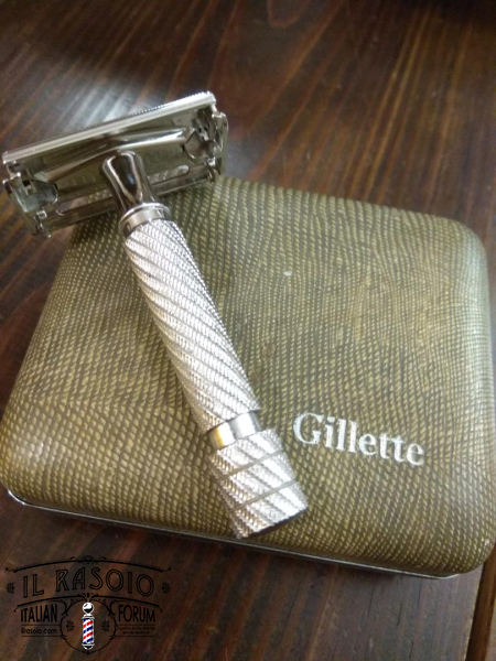 IMG 20190428 233049_Gillette Aristocrat # 70_1