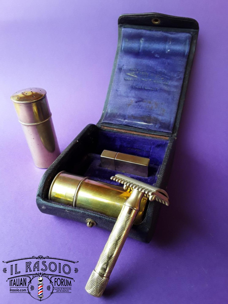 20190629 134036 Gillette Traveler set 1922