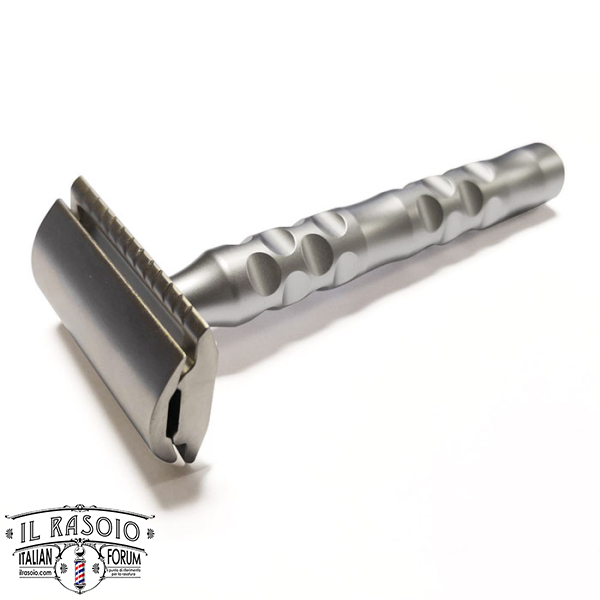 ITALICO CLOSED COMB 700