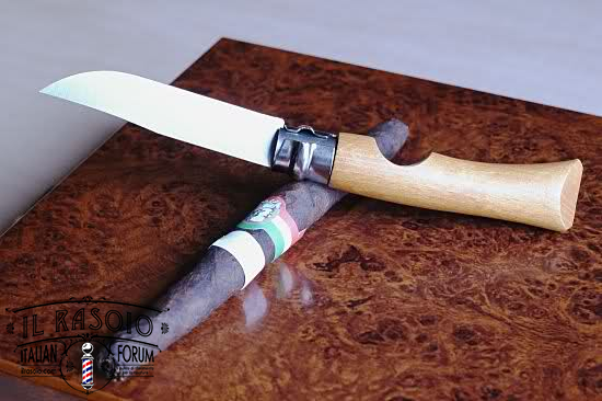 opinel1