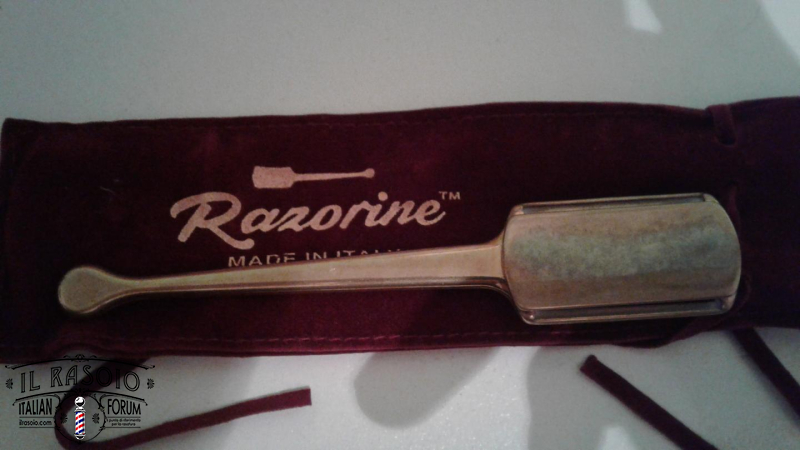 Razorine