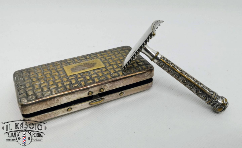 Gillette Pocket