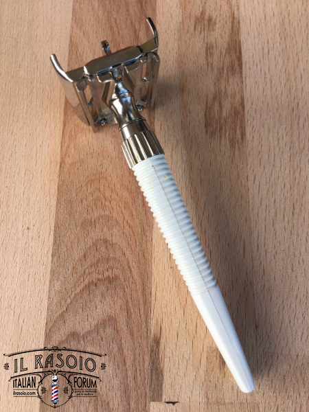 13. Gillette - Quick Twist