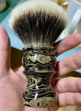 OUMO_Ebonite-1