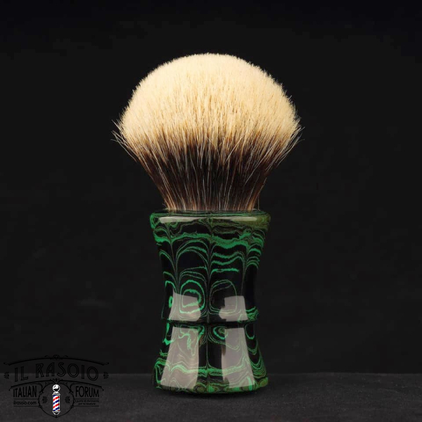 OUMO_Ebonite-6