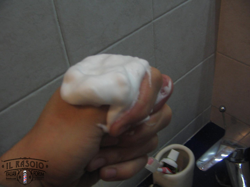 Proraso V 4
