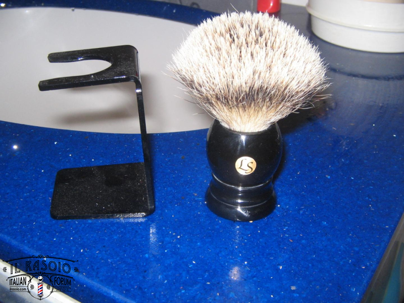 Liojuny silvertip Atlanta ebony handle