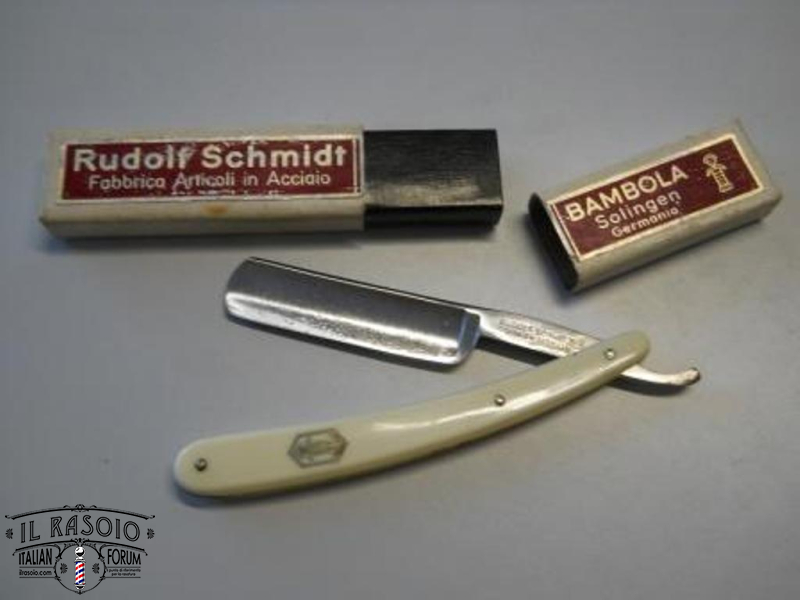 bambola 205